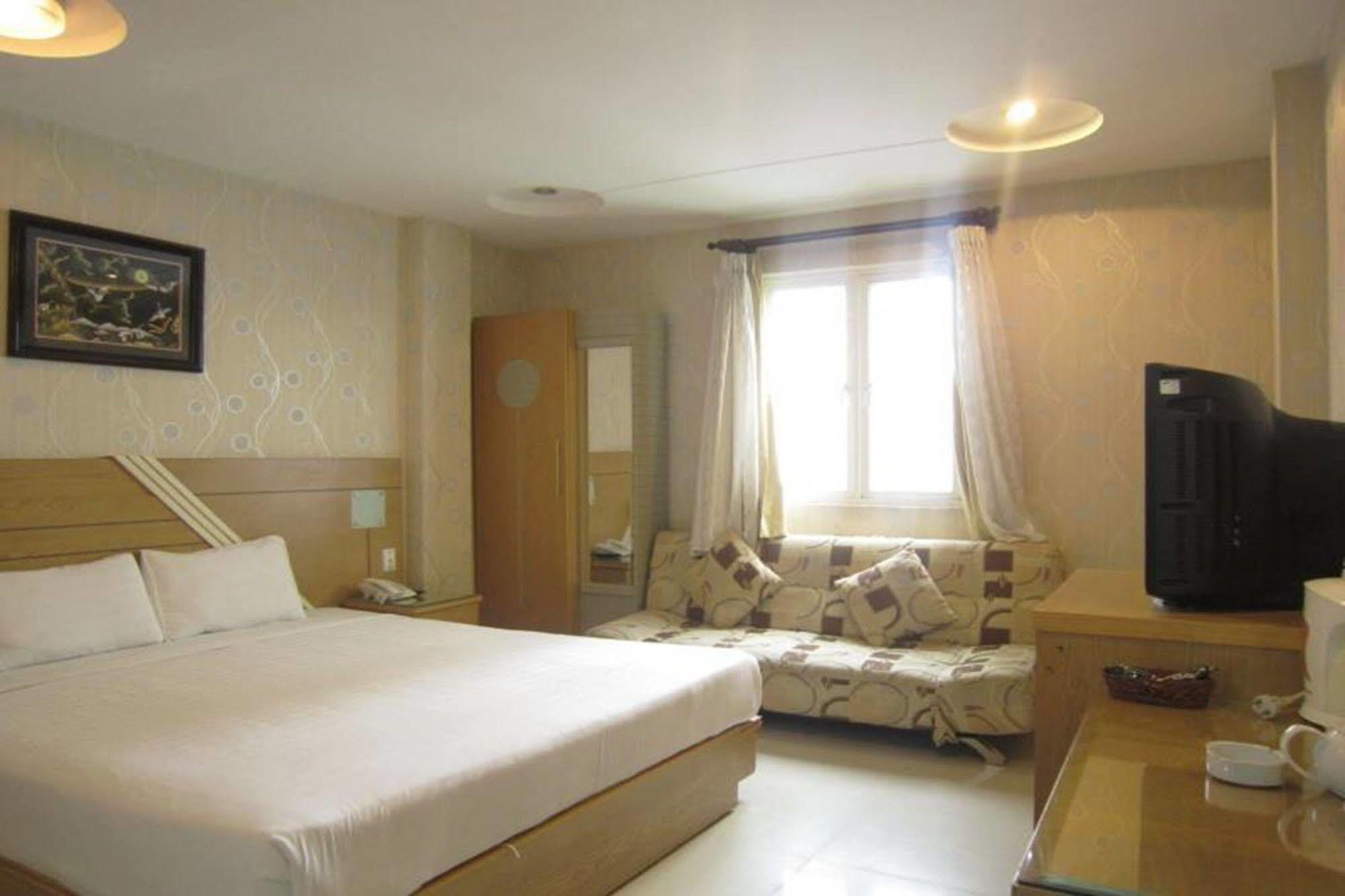Song Anh Hotel 1 ホーチミン市 エクステリア 写真